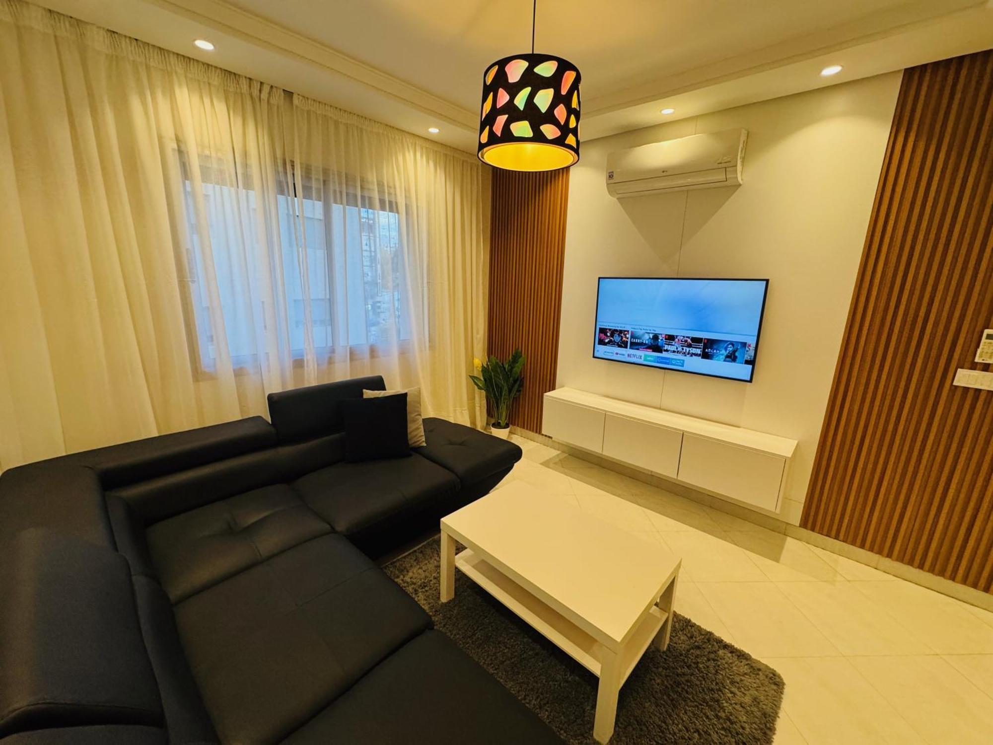 Modern Apartment In The Heart Of טנג'יר מראה חיצוני תמונה